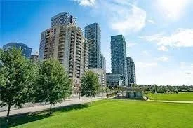 350 Princess Royal Drive 1606, Mississauga, ON L5B 4N1