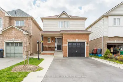 Detached in Brampton