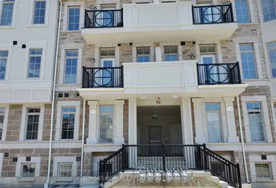 Condo Townhouse in Mississauga