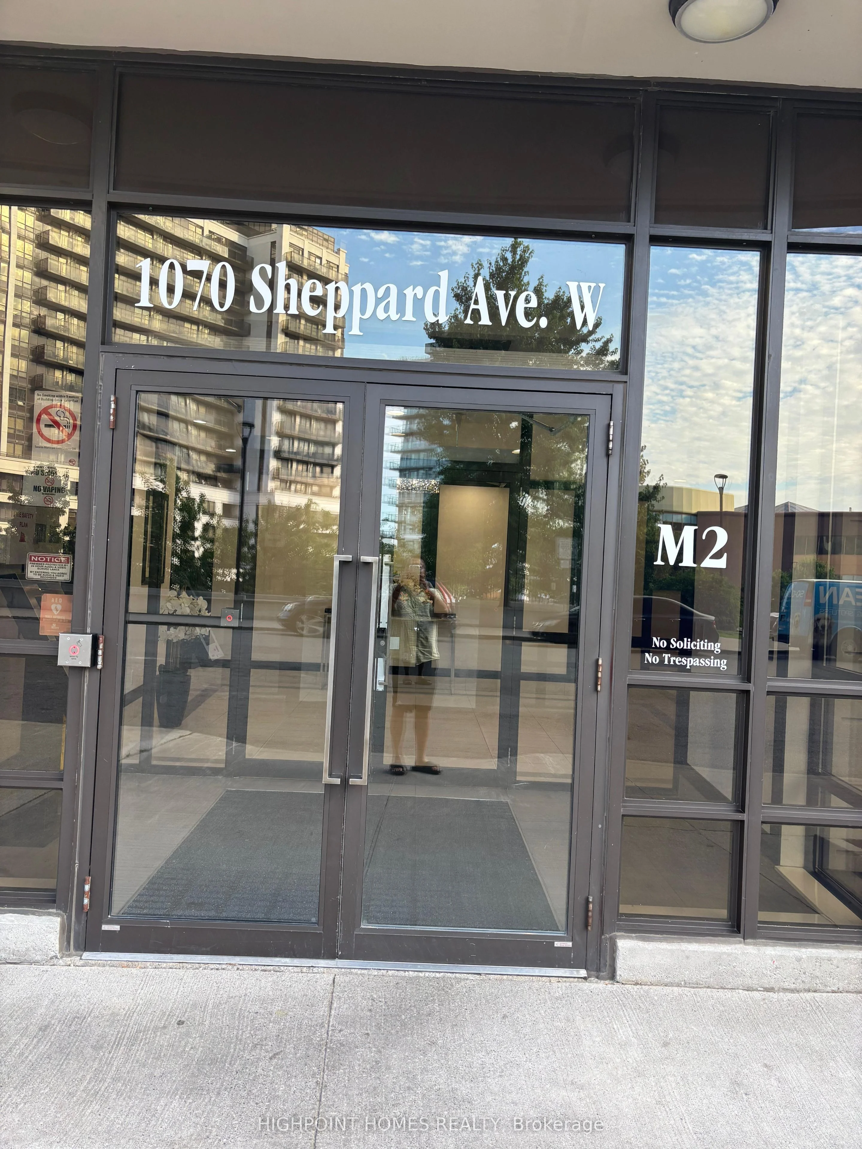 1070 Sheppard Avenue W 1008, Toronto W05, ON M3J 0G8
