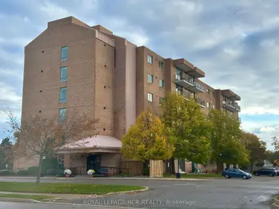 Condo Apartment in Orangeville