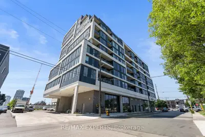 Condo Apartment in Toronto
