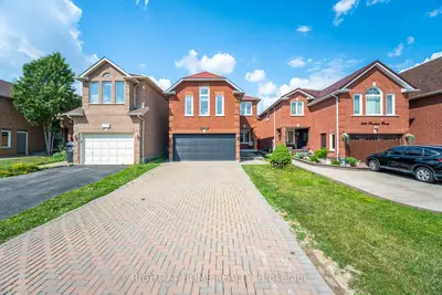 Detached in Mississauga