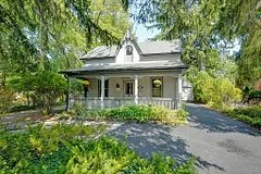 247 Trafalgar Road, Oakville, ON L6J 3H1