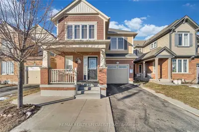 Detached in Brampton