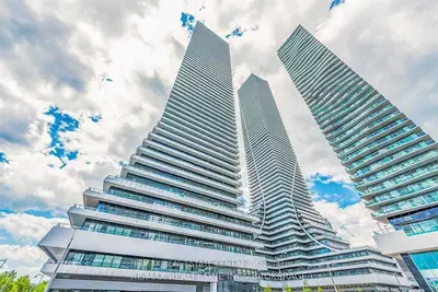 Condo Apartment in Toronto