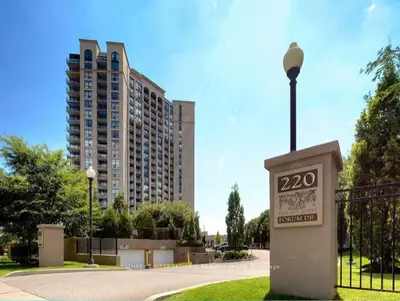 Att/Row/Townhouse in Mississauga