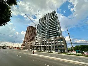 Condo Apartment in Milton