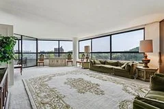 1300 Bloor Street 606, Mississauga, ON L4Y 3Z2