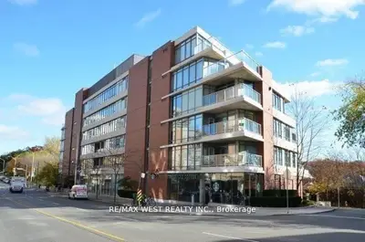 Condo Apartment in Toronto