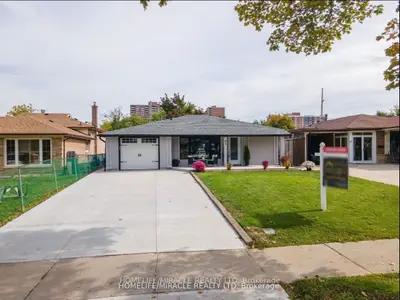 Detached in Toronto
