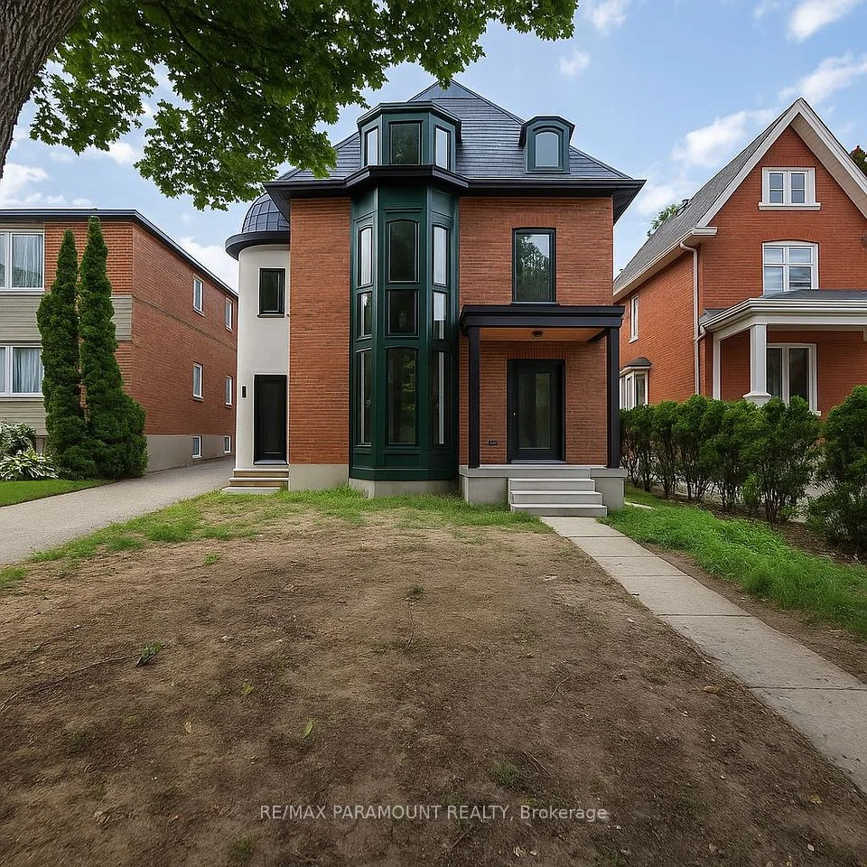 136 High Park Avenue 1, Toronto W02, ON M6P 2S4