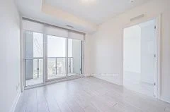 30 Elm Drive W 2203, Mississauga, ON L5B 0N6