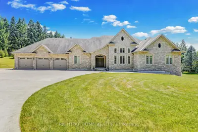 Detached in Caledon