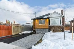 31 Rotherham Avenue Lower Level, Toronto W03, ON M6M 1M1