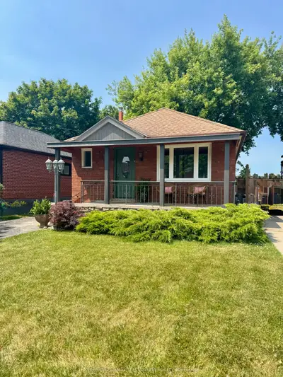 Detached in Toronto