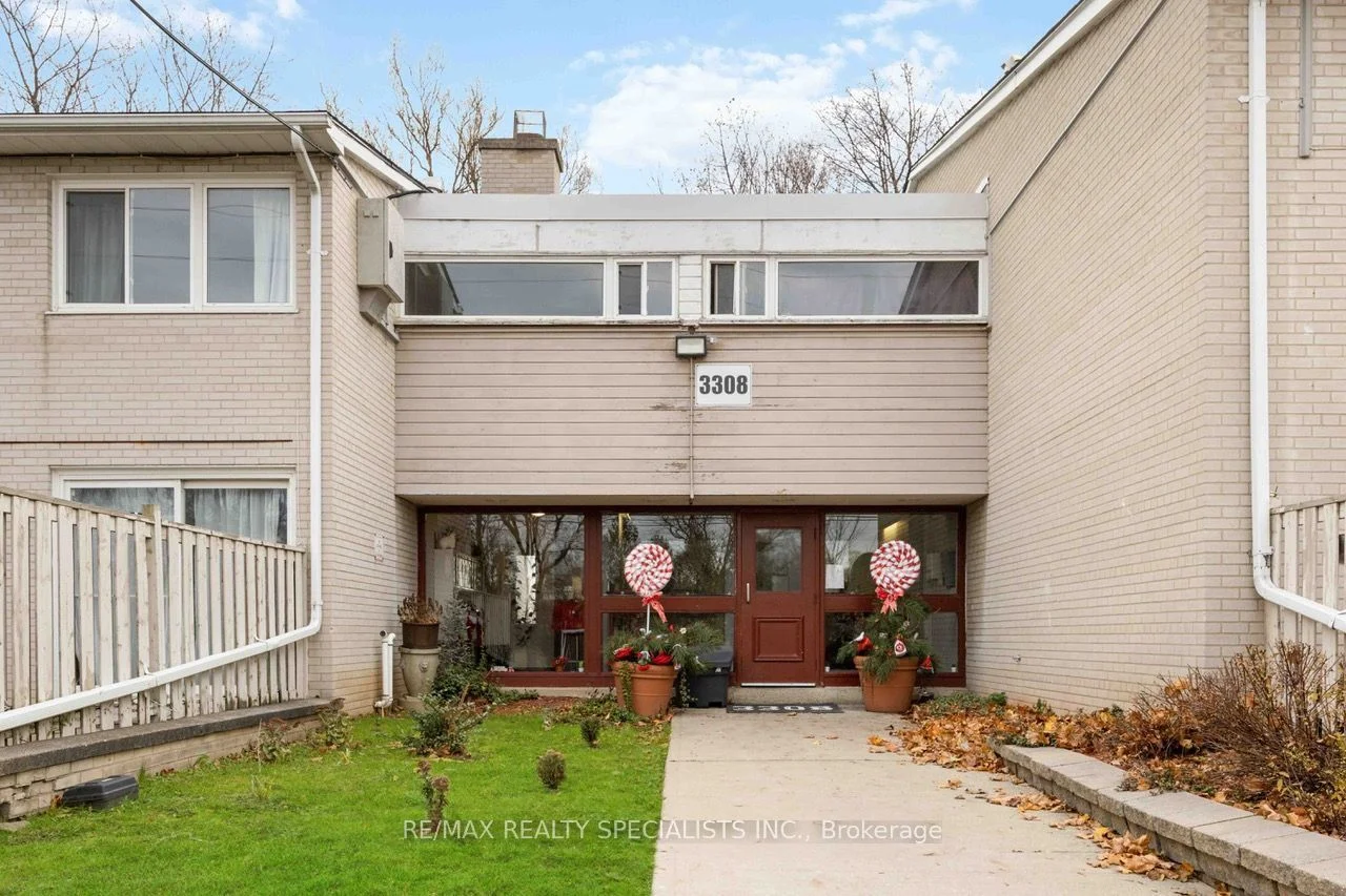#7 3308 The Credit Woodlands, Mississauga, ON, L5C 2J8
