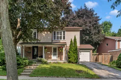 Semi-Detached in Mississauga
