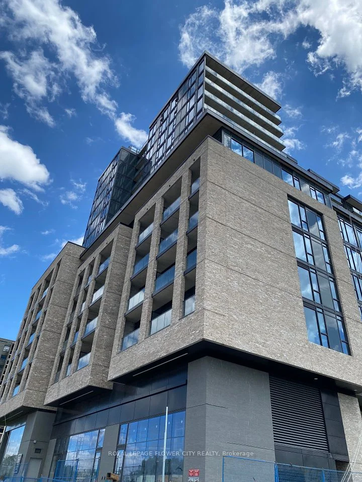 86 Dundas Street E 408, Mississauga, ON L5A 1W4