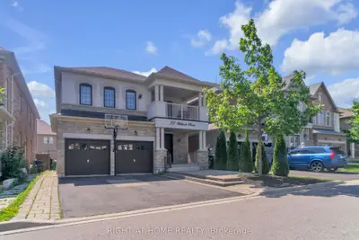 Detached in Brampton