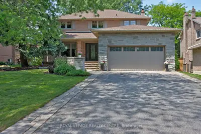 Detached in Mississauga