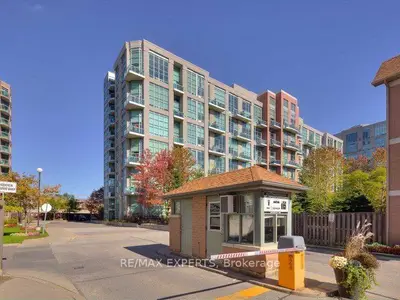 Condo Apartment in Toronto