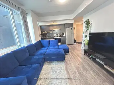 Common Element Condo in Burlington