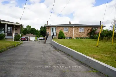 Semi-Detached in Toronto