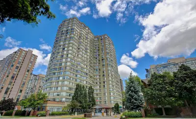 Condo Apartment in Mississauga