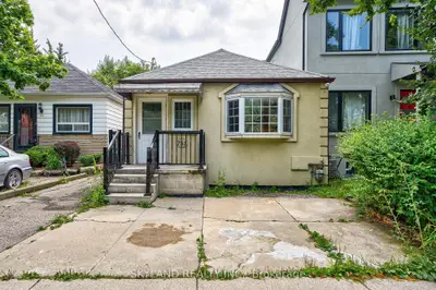 Detached in Toronto