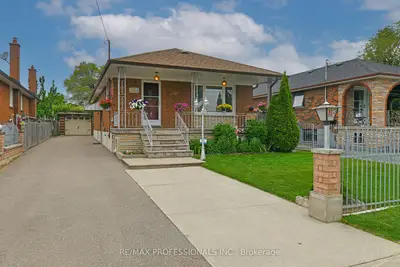 Detached in Toronto