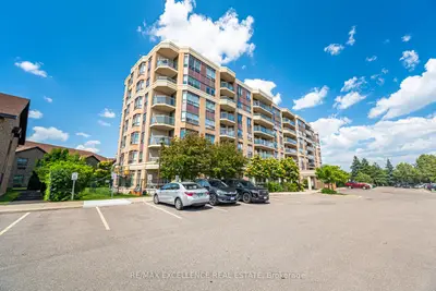 Condo Apartment in Brampton