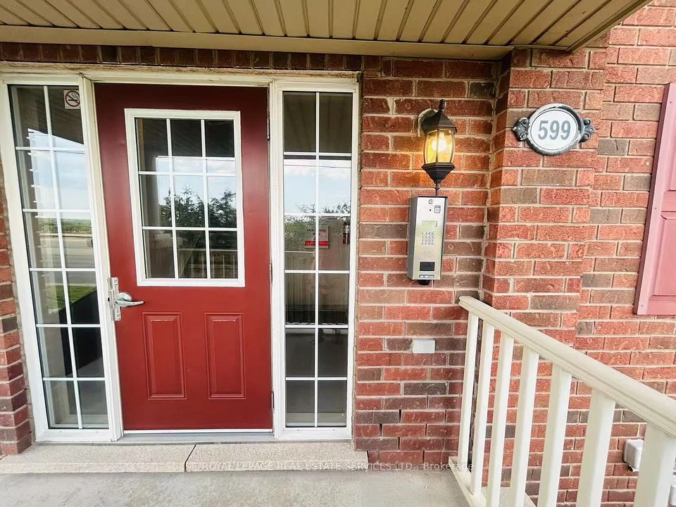 599 Dundas Street W 5, Mississauga, ON L5B 0B3