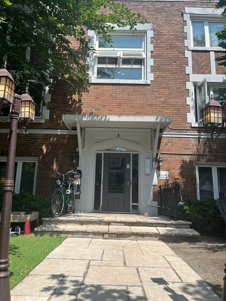3 Elm Grove Avenue 27, Toronto W01, ON M6K 2H9