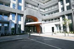 3240 William Coltson Avenue 329, Oakville, ON L6H 0X1