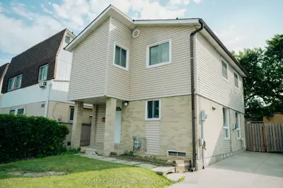 Detached in Brampton