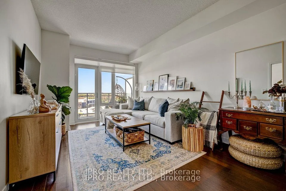 360 Square One Drive 1110, Mississauga, On L5b 0g7