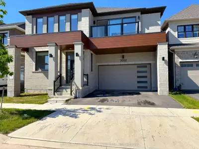 Detached in Oakville
