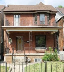 650 Brock Avenue, Toronto W02, ON M6H 3P2
