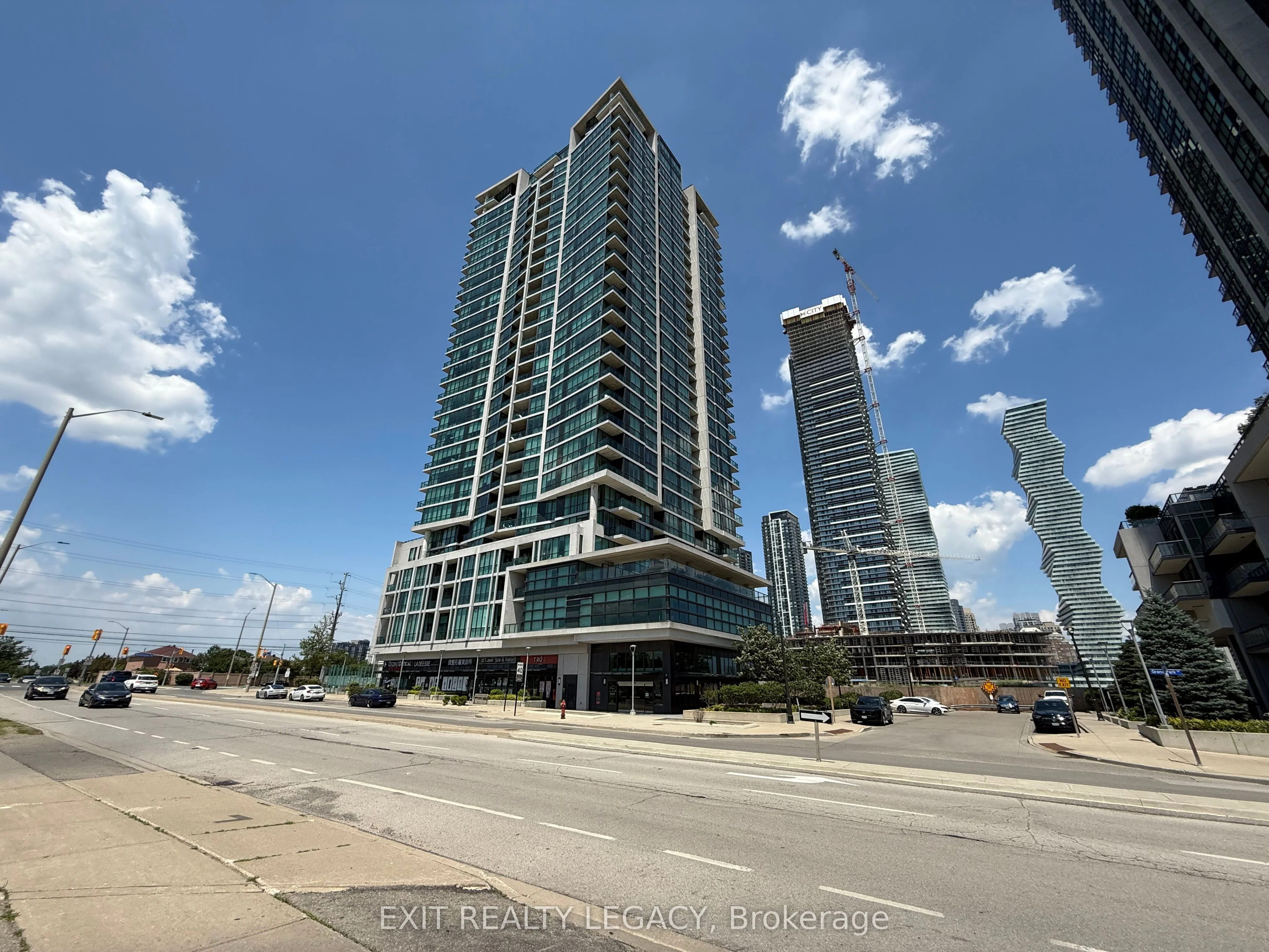 3985 Grand Park Drive 511, Mississauga, ON L5B 0H8