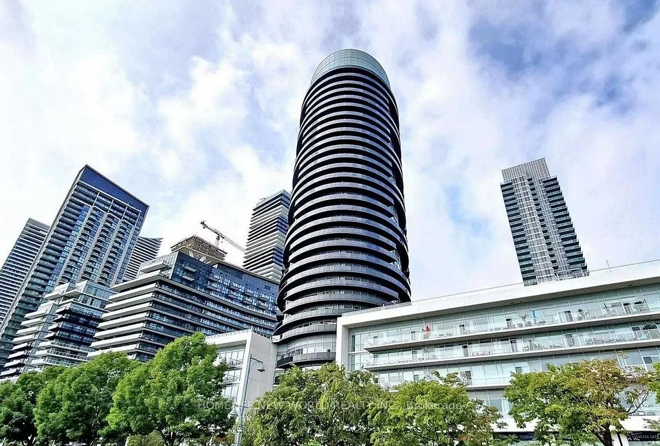 80 Marine Parade Drive 806, Toronto W06, ON M8V 4G1