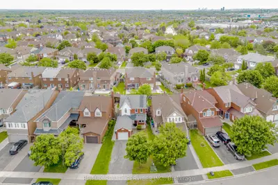 Detached in Brampton