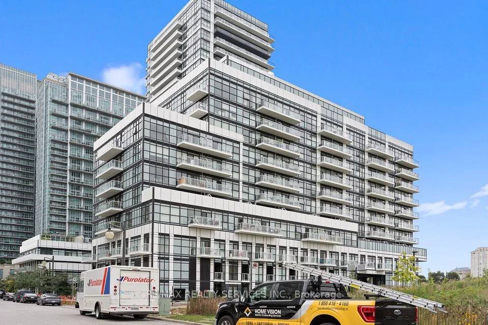 251 Manitoba Street 115, Toronto W06, On M8y 0a7