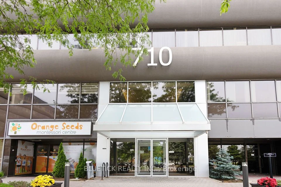 710 Dorval Drive 310, Oakville, ON L6K 3V7