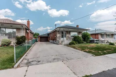 Detached in Toronto