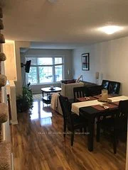 5030 Heatherleigh Avenue 32, Mississauga, ON L5V 2G7