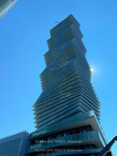 3883 Quartz Road 2709, Mississauga, On L5b 0m4