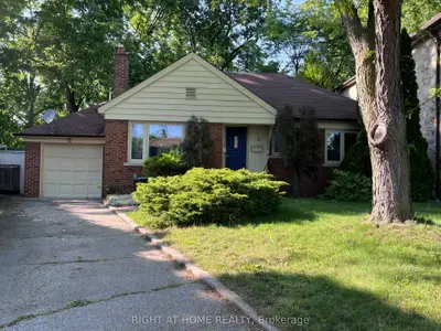 Detached in Toronto