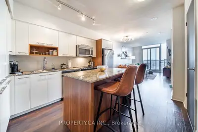 Condo Apartment in Toronto