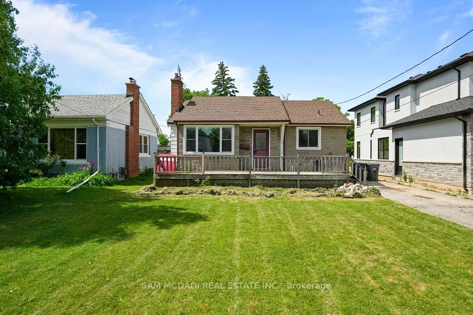 12 Arch Road, Mississauga, ON L5M 1M5